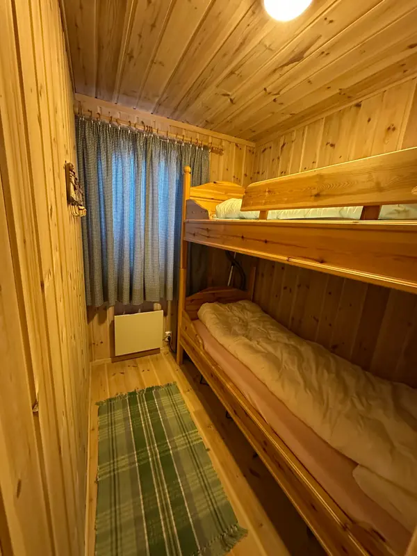 Bedroom 2 with bunk bed